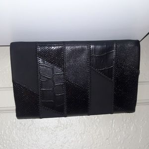 NewNine West Faux Leather Black bifold Wallet